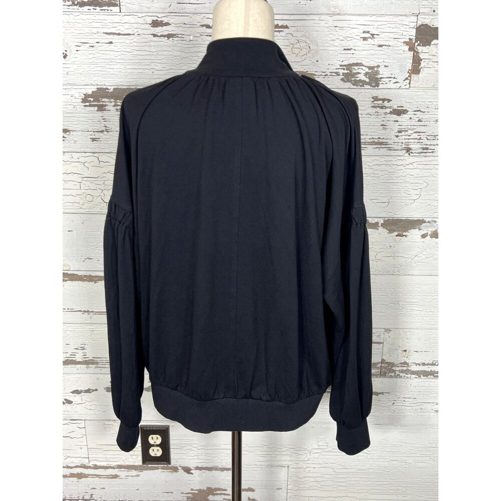 CABI Chance Bomber Jacket Full Zip Black Sz M #3731 EUC - Picture 4 of 7